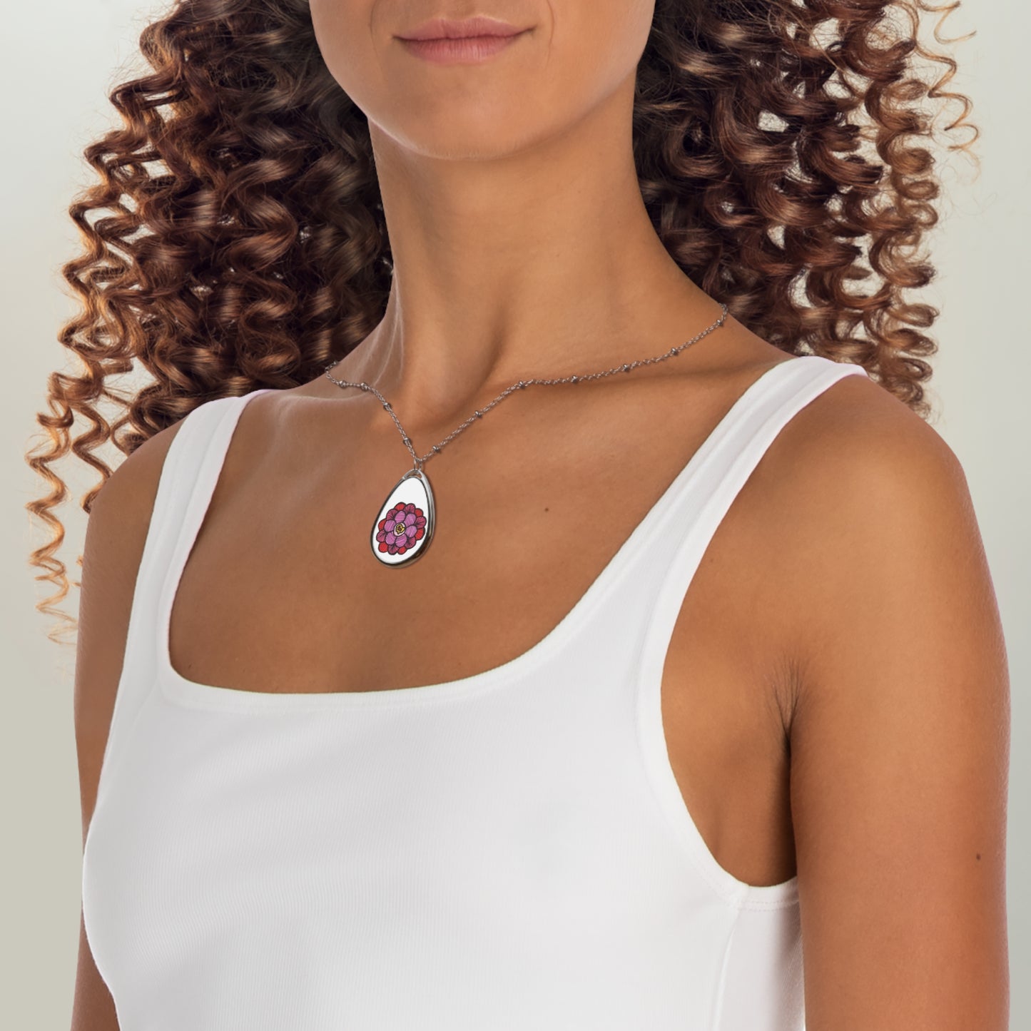 Floral Oval Necklace - Elegant Silver floral Pendant